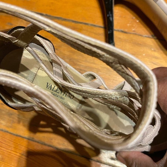 Valentino Garavani Heels - Size 37 - Picture 5 of 6
